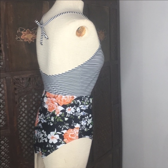 Cupshe Mixed Print Monokini Floral & Stripe NWT - Picture 3 of 11